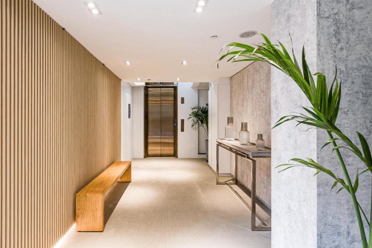 Отель Urbanwood Ap Lei Chau Гонконг Экстерьер фото