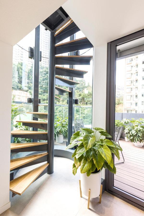 Отель Urbanwood Ap Lei Chau Гонконг Экстерьер фото